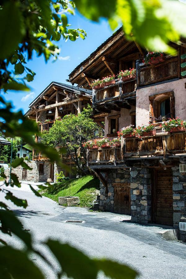 La Bouitte - Hotel Relais & Chateaux Saint-Martin-de-Belleville Exteriör bild
